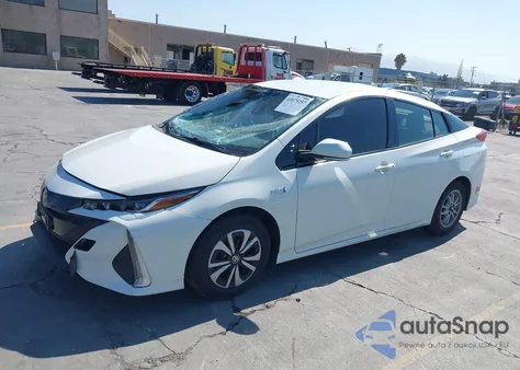 2017 Toyota Prius Prime Premium z USA, uszkodzony, nr VIN JTDKARFP5H3052989